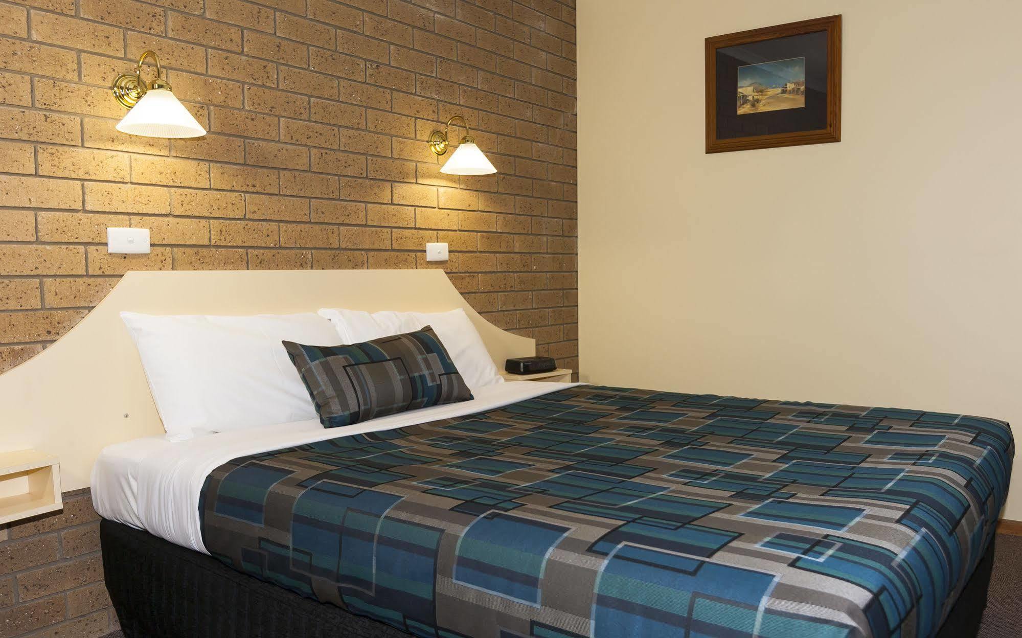 Hepburn Springs Motor Inn Extérieur photo