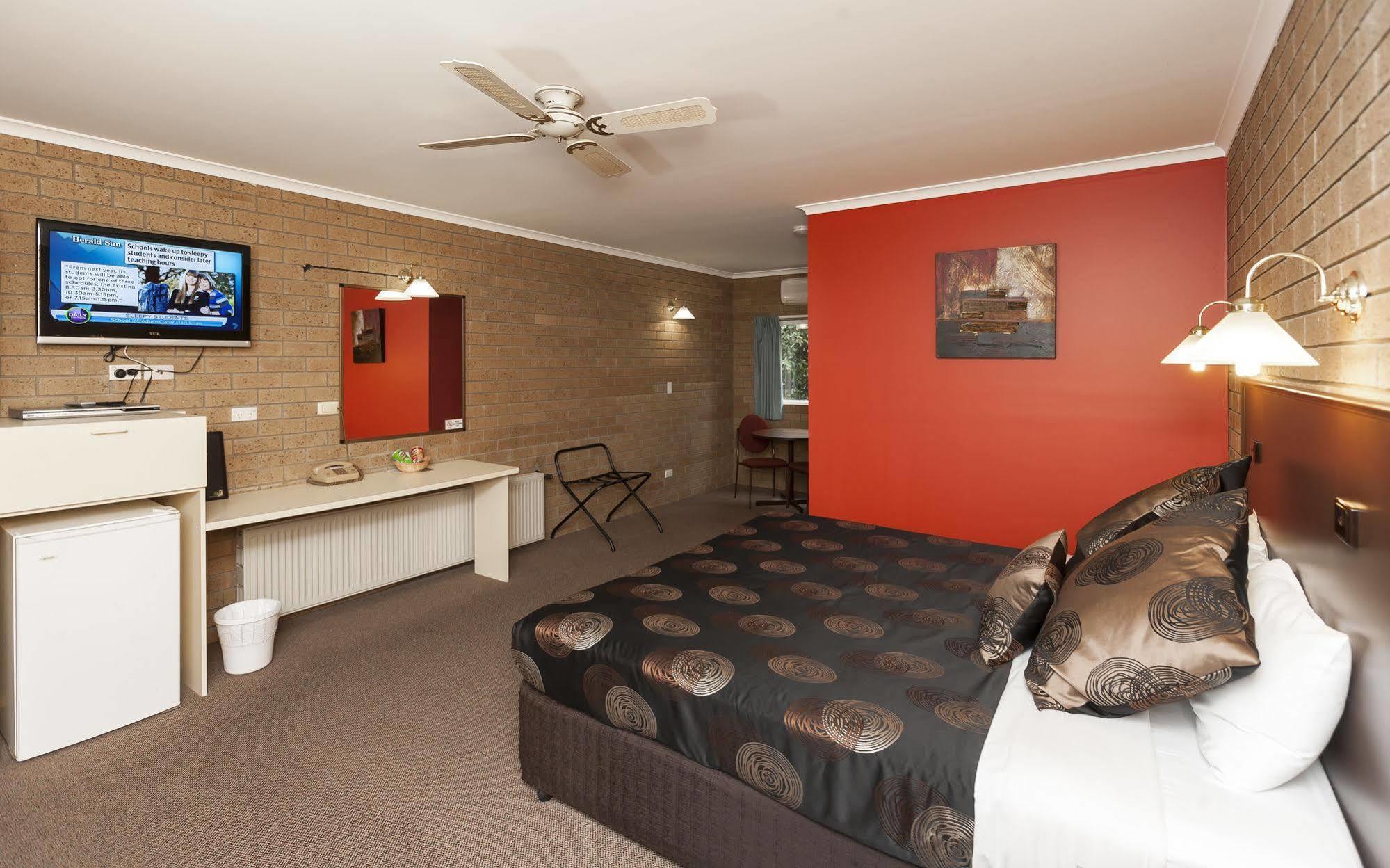 Hepburn Springs Motor Inn Extérieur photo